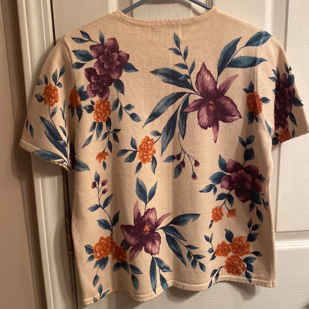 Alfred Dunner Women’s short sleeve sweater - Picture 4 of 4